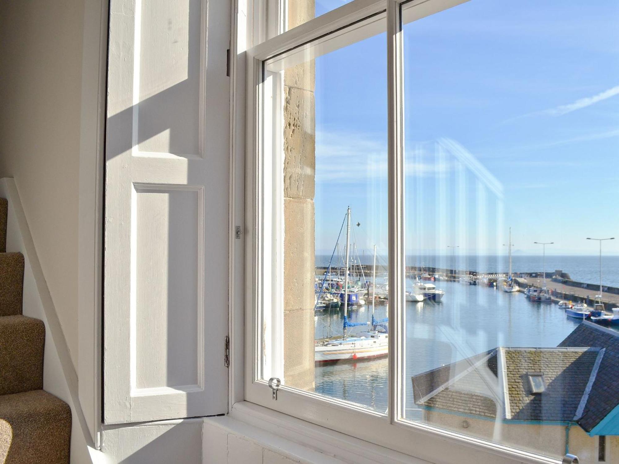 Harbourside Apartment Анструтер Экстерьер фото