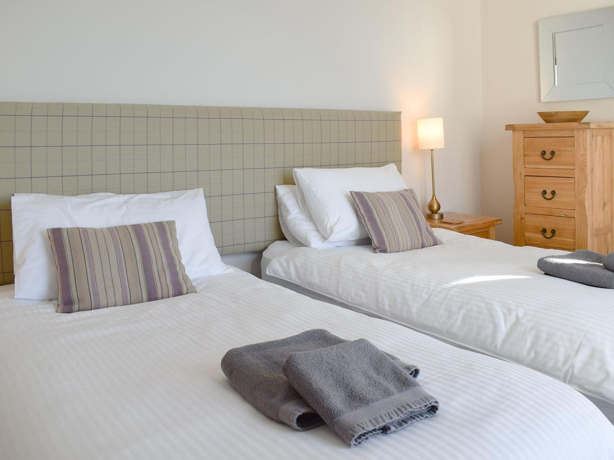 Harbourside Apartment Анструтер Экстерьер фото